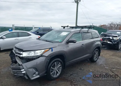 2017 Toyota Highlander Xle from USA, damaged, VIN 5TDJZRFH3HS483875